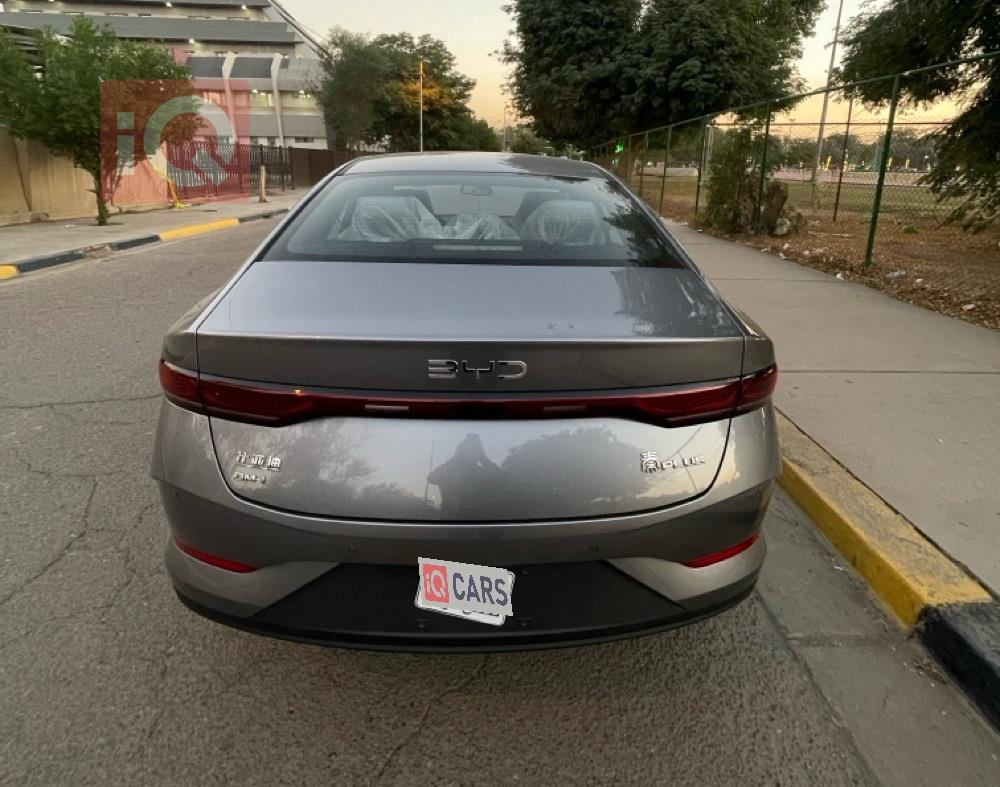 بي واي دي Qin Plus